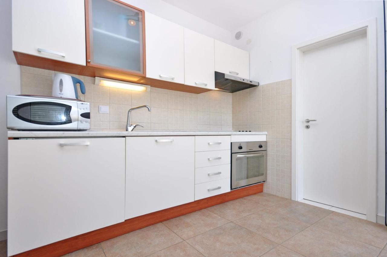 Apartments Sunspot 1 Локва-Рогозниця Екстер'єр фото