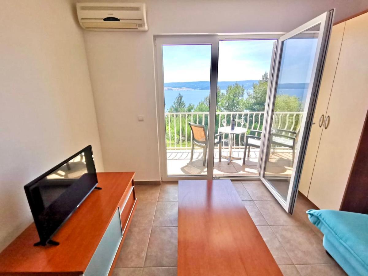 Apartments Sunspot 1 Локва-Рогозниця Екстер'єр фото